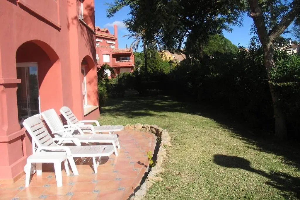 Marbella Beachside Apartment In 5 Star Gated 0*,